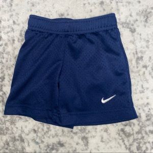 Nike toddler boys shorts size 1-2Y